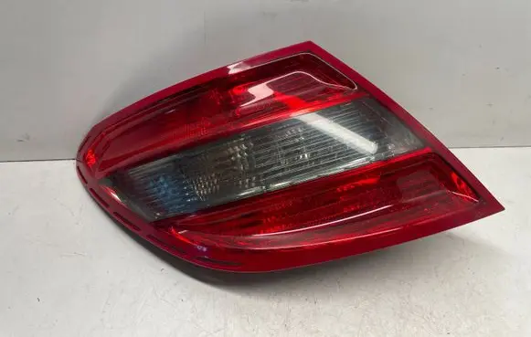 Mercedes-Benz C W204 Rear/tail lights 2048202964