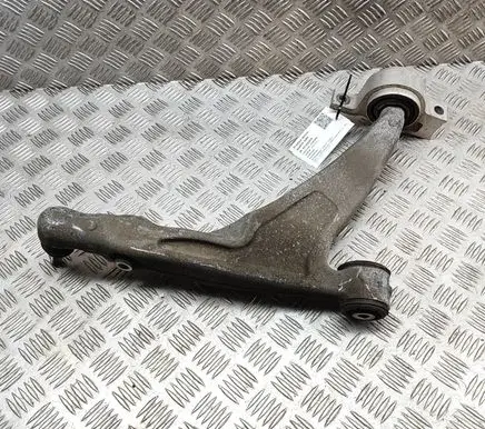Volvo XC90 Front lower control arm/wishbone 32381881
