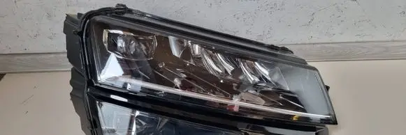 Skoda Karoq Headlight/headlamp 57B941016F 0020517609