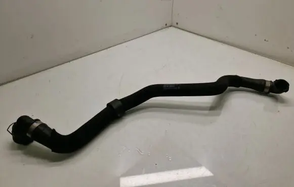 Mercedes-Benz GLE W167 Engine coolant pipe/hose A1675064900