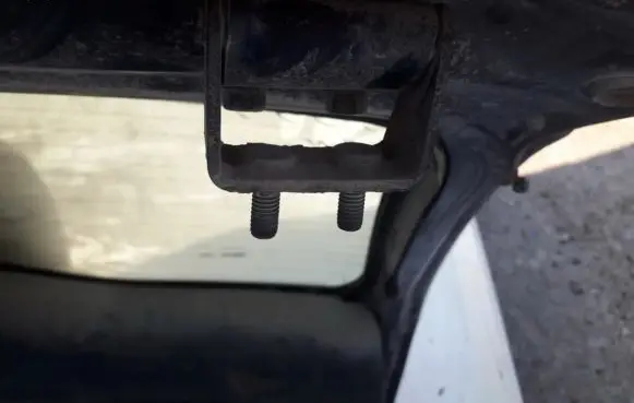 Volvo S40, V40 Tailgate/trunk/boot hinge
