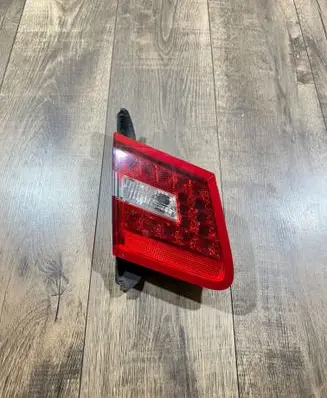 Mercedes-Benz E C207 W207 Tailgate rear/tail lights A2078200364 782003 542501