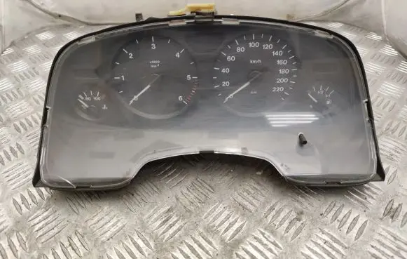 Opel Zafira A Speedometer (instrument cluster) 24419560 24419560HT