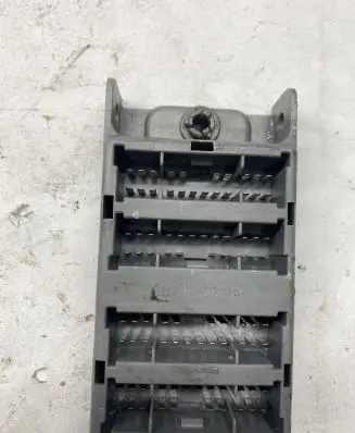 KIA Sorento Other interior part 913293E810