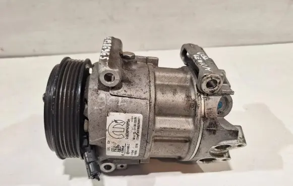Opel Zafira B Air conditioning (A/C) compressor (pump) 51986965