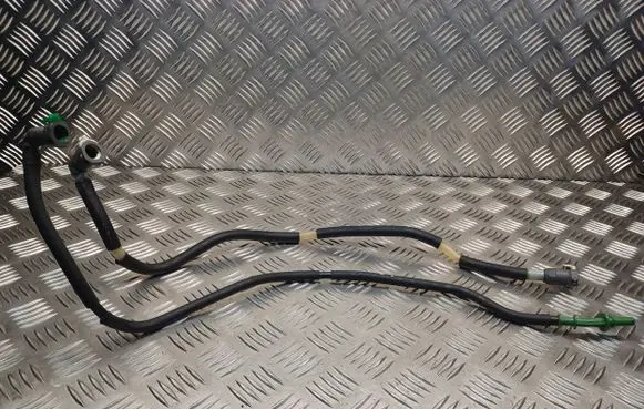Peugeot 308cc Fuel line/pipe/hose 