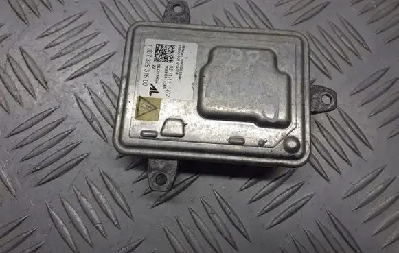 Opel Astra J Headlight ballast module Xenon 130732931600