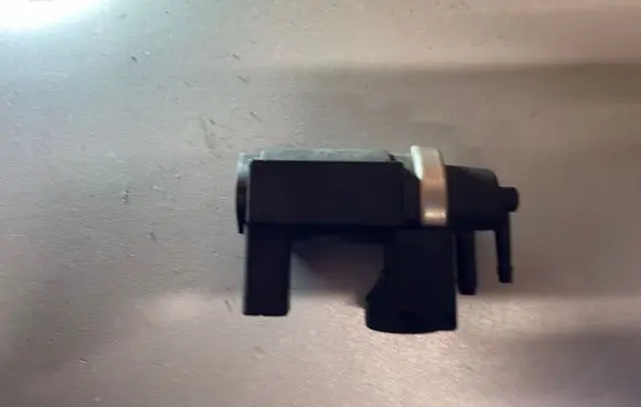 Audi A6 S6 C6 4F Vacuum valve 059906628A