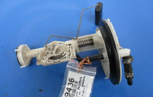 Peugeot 406 In-tank fuel pump