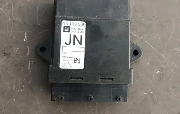Opel Vectra C Door control unit/module 13193366