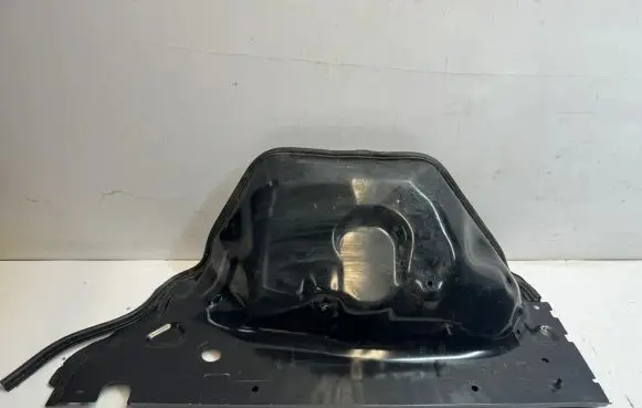 Porsche Macan (95B) Heat shield in engine bay 95B819523