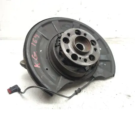 Mercedes-Benz E W212 Rear wheel hub