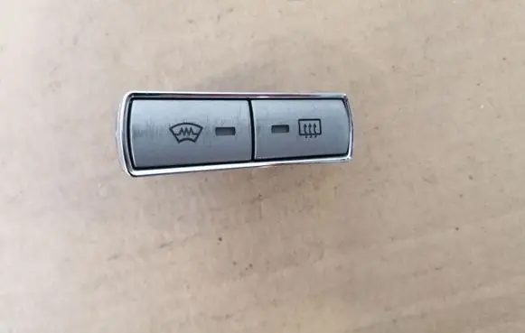 Ford Mondeo Mk III Windscreen/window heater switch 4S7T18K574AC