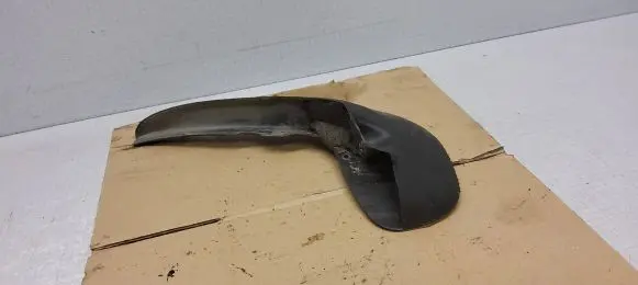 Ford Focus Front mudguard 98AXF16L560AA