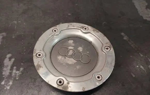 Audi A6 S6 C5 4B Original wheel cap 8N0601165A