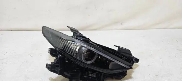 Mazda 3 Headlight/headlamp BCJH51030