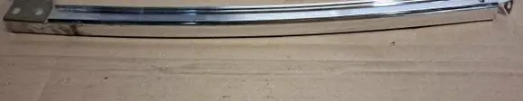 Mercedes-Benz W123 Rear door windshield rail 