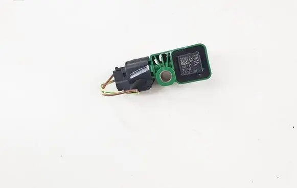 Volvo V50 Airbag deployment crash/impact sensor 17994408