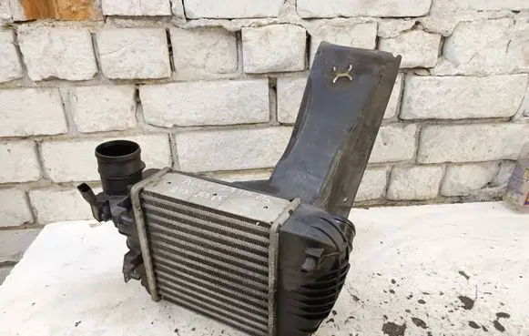 Audi A6 S6 C6 4F Intercooler radiator 4F0145805T