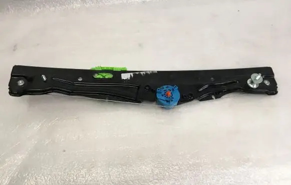 BMW X1 F48 F49 Front door electric window regulator 54894F