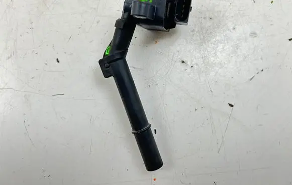 Mercedes-Benz CLA C117 X117 W117 High voltage ignition coil A2709060500