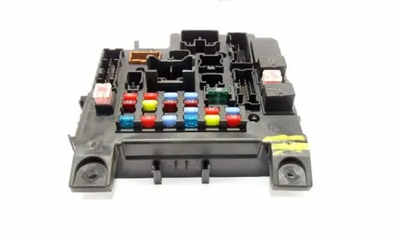 Citroen C-Crosser Fuse module 8637A319