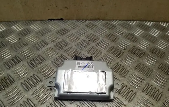 Ford Mondeo MK V Start/Stop control module DG9T14B526DA 0199DC2204