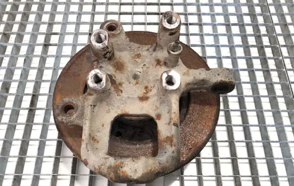 Mercedes-Benz Sprinter W901 W902 W903 W904 Front wheel hub spindle knuckle 
