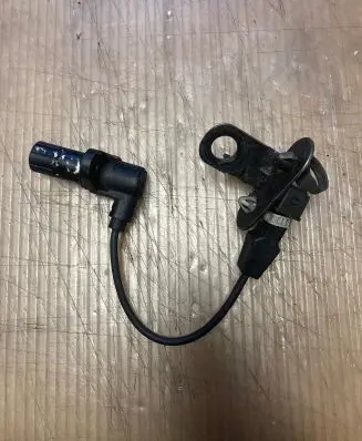 Chevrolet Captiva Crankshaft position sensor 96829958