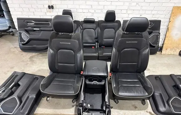 Ram 1500 DT Interior set 68290596AD