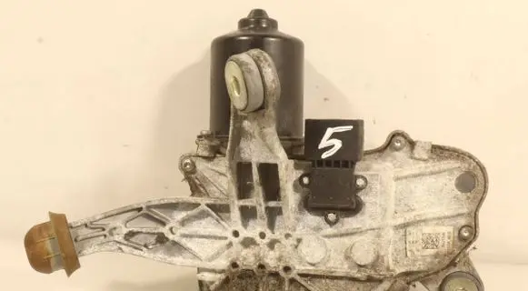 Renault Megane III Wiper motor 0311010A