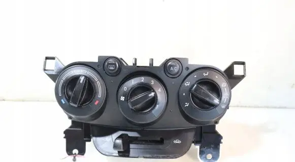Mazda 2 Light switch