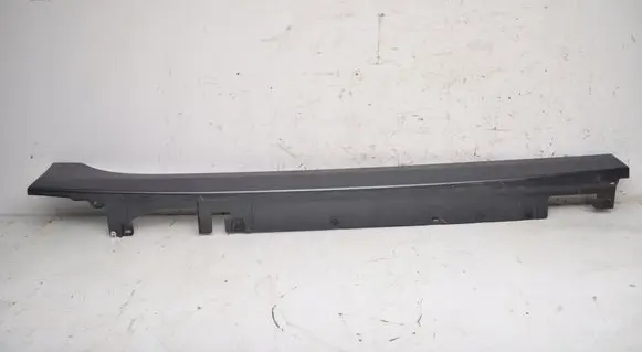 BMW 2 F44 Sill/side skirt trim 