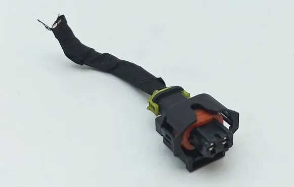 Hyundai i40 Fuel injector wires 