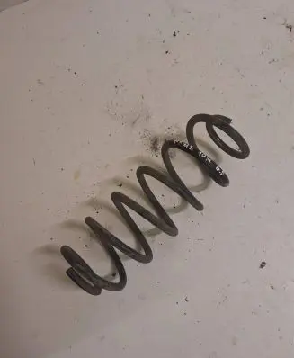 Toyota Prius (XW30) Rear coil spring