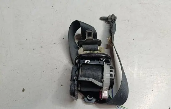 Nissan Note (E12) Set of seat belts 868843VU0B