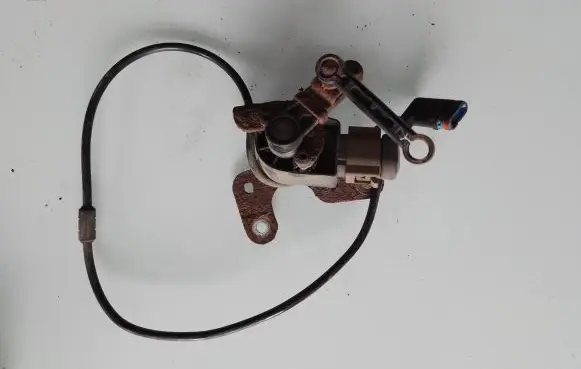 Mercedes-Benz E W212 Rear air suspension level height sensor 