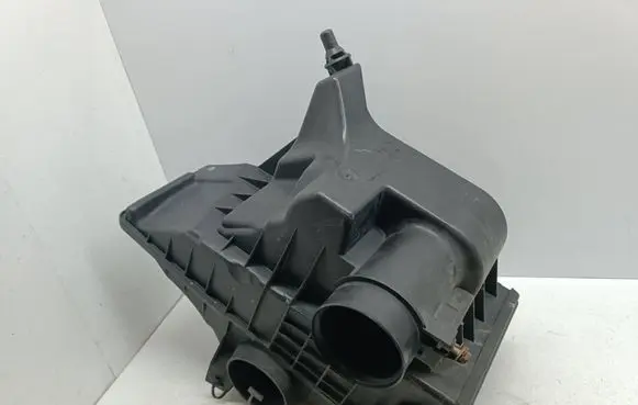 Nissan Note (E11) Air filter box BC20A 6654552 6654545