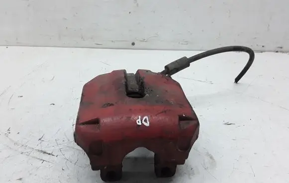 BMW 5 E39 Front brake caliper