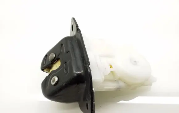 Nissan Leaf I (ZE0) Tailgate/trunk/boot lock/catch/latch