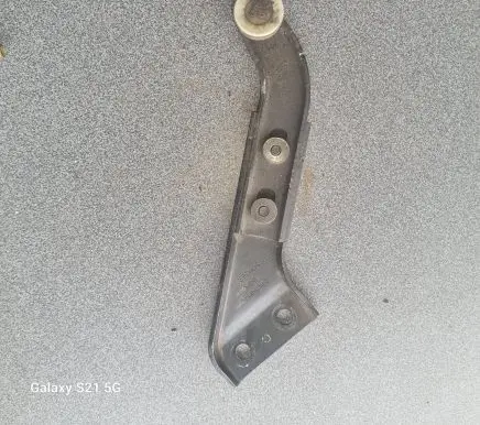 Volkswagen Transporter - Caravelle T5 Sliding door upper roller guide/hinge 7H0843436B