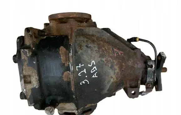 Mercedes-Benz E W124 Rear differential 1243512708