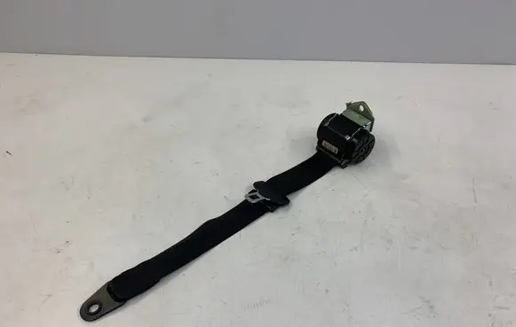 Mini Cooper Countryman R60 Rear seatbelt 620202100A
