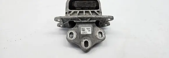 Mini One - Cooper F56 F55 Engine mount bracket 6853445 090615 17276810