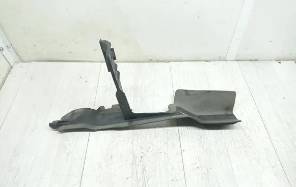 Opel Astra J Intercooler air guide/duct channel 13337237 315671560