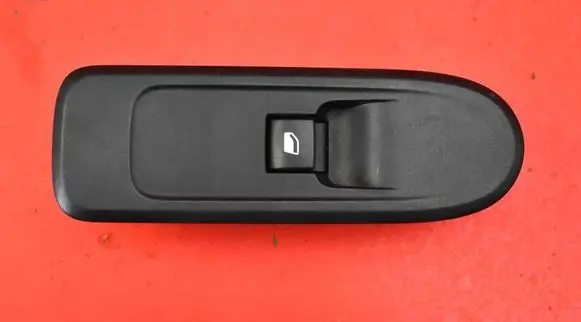 Citroen C3 Electric window control switch 96637534XT