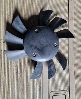 Iveco Daily 45 - 49.10 Fan impeller 504108306