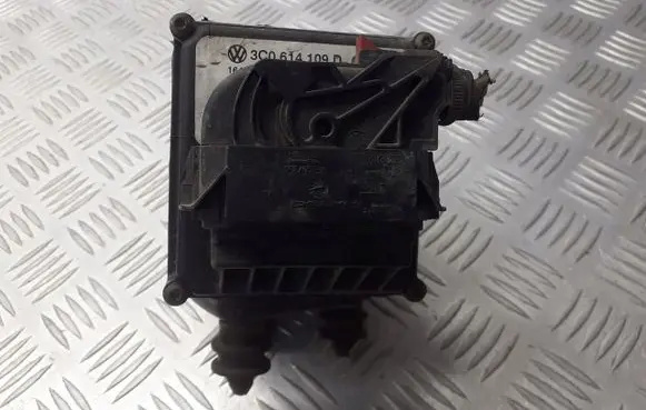 Volkswagen PASSAT B6 ABS Pump 3C0614109D