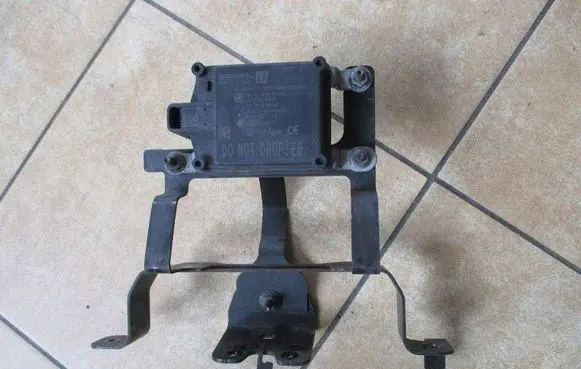 Nissan Qashqai Distronic sensor radar 