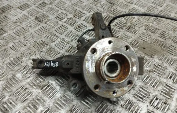 Renault Zoe Front wheel hub